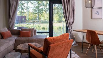 Cottage | Living area