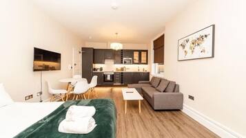 1 bedroom, iron/ironing board, free WiFi, bed sheets