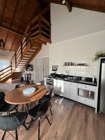 Cabana família, lareira, vista para o jardim | Cozinha privada