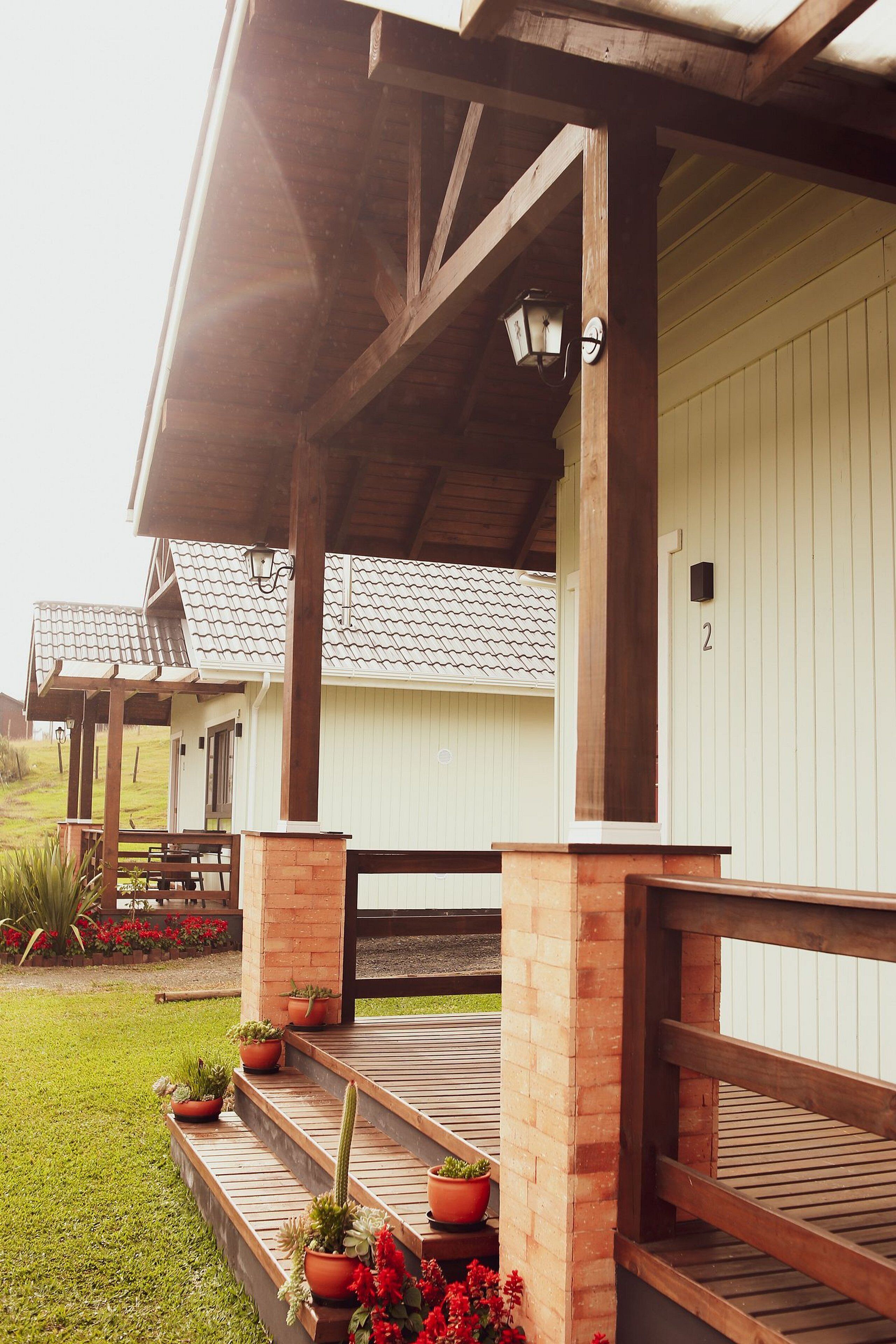 Presidential Cabin, Fireplace, Garden View | Lanai