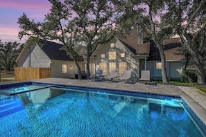 Outdoor pool - Luxury Dripping Springs Home-Pool&Hot-Tub Firepit! (Dripping Springs)