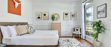 6 habitaciones, tabla de planchar con plancha y wifi gratis