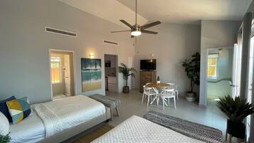 Apartment, Ocean View | 2 bilik tidur, langsir/tirai gelap terus, seterika/papan seterika