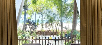 Secret Garden - Premium Hut #4