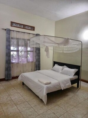 1 chambre, bureau, Wi-Fi, draps fournis