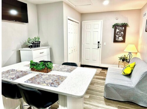 Lovely Studio Near Theme Parks