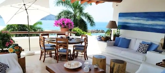 Villa Frente al Mar con Hermosas Vistas