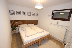 1 Schlafzimmer, Schreibtisch, kostenloses WLAN, Bettwäsche