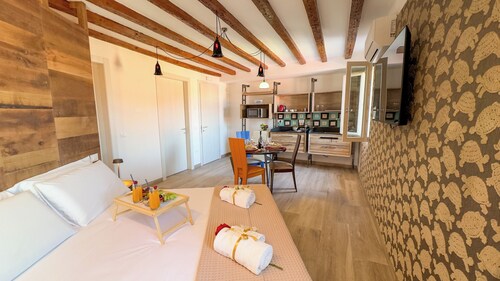 Ca' de la Corona - Tartaruga by Ca-Sa Check