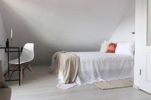 House | 2 bedrooms, free WiFi, bed sheets