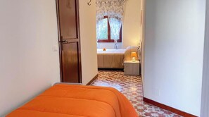 Ropa de cama de alta calidad, decoración personalizada y escritorio 
