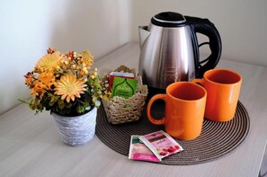 Literie de qualité supérieure, décoration personnalisée, bureau