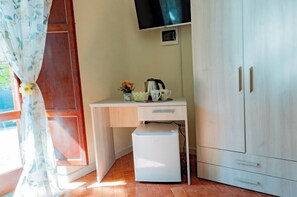 Literie de qualité supérieure, décoration personnalisée, bureau