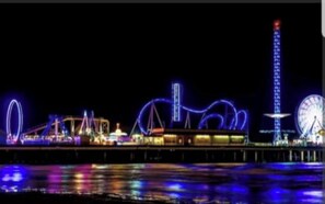 Point of interest - 🏄EndlessWaves Oceanfront Gulf View Resort 2 Pools (Galveston)