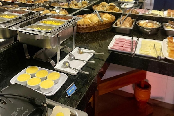 Desayuno buffet incluido todos los días
