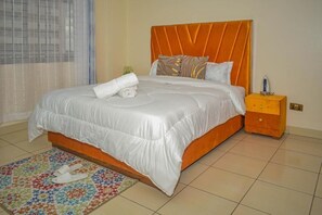 2 bedrooms, individually decorated, individually furnished, free WiFi - Lux Suites Lay Canon Apartments Ngara (Nairobi)