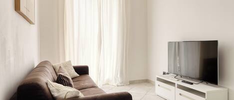 Apartment (1 Bedroom) | Front of property