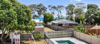 Pet friendly,100m to Beach&Cafe