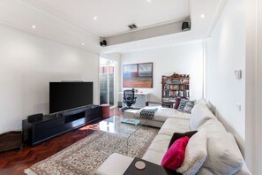 电视、立体声音响