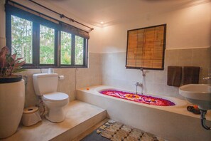 Luxury Villa, 3 Bedrooms, Private Pool, Garden View | Bathroom | Free toiletries, hair dryer, towels, soap