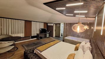 Elite-Zimmer, Meerblick | Zimmersafe, schallisolierte Zimmer, Bügeleisen/Bügelbrett