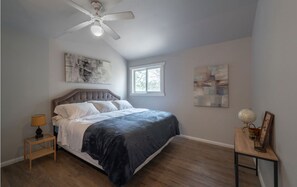 2 bedrooms, WiFi, bed sheets