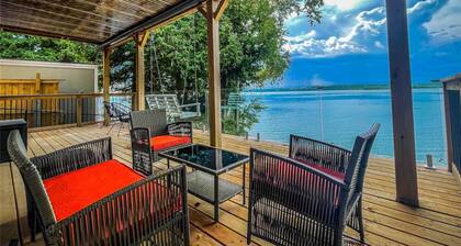 Rice Lake Waterfront Oasis - Loft at the Lake