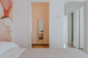 Deluxe Apartment, 2 Bedrooms, Balcony, Mountain View | 2 bedrooms, individually decorated, individually furnished - Relais del Parco Verde e Relais del Parco Rosso (L'Aquila)