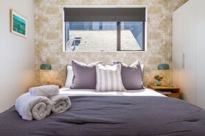 1 bedroom, iron/ironing board, travel cot, free WiFi