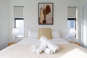 1 chambre, bureau, fer et planche à repasser, Wi-Fi gratuit