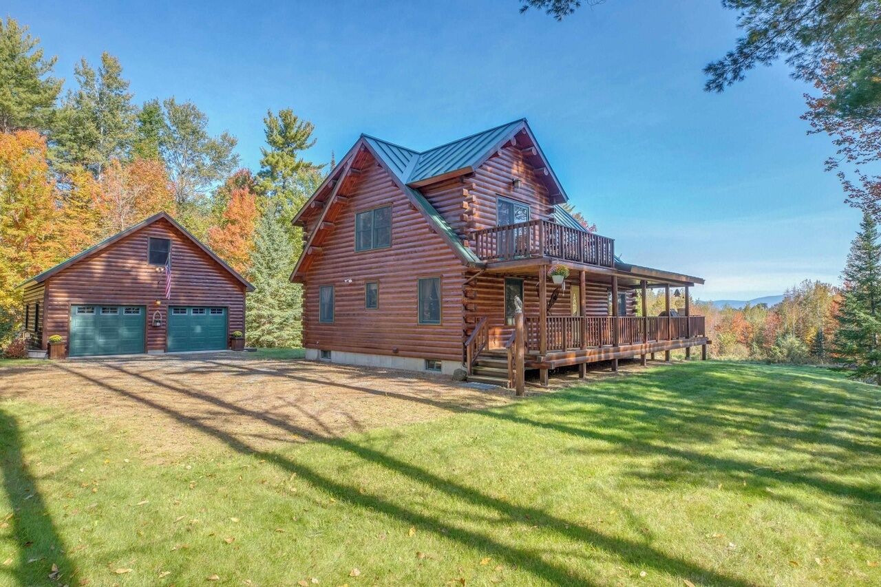 Log Cabin Retreat in the White Mountains