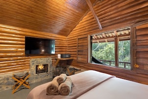 1 habitación, ropa de cama de alta calidad y minibar 