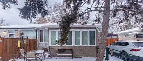 تناول الطعام بالخارج