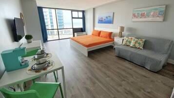 Panoramic Room, 1 King Bed with Sofa bed, Kitchen, Ocean View | Iron/ironing board, free WiFi