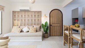 Unclassified image, 5 of 47, button - "Fancy Pyramids' view: Giza's Gem" 4 bedrooms, AC 
 (Giza)