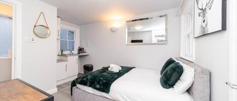 1 Schlafzimmer, Bügeleisen/Bügelbrett, kostenloses WLAN, Bettwäsche