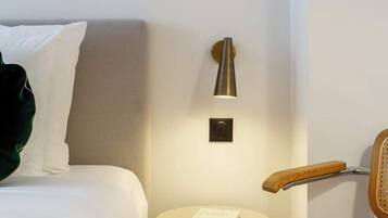 1 chambre, fer et planche à repasser, Wi-Fi gratuit, draps fournis