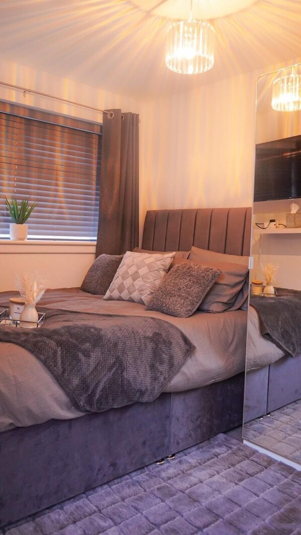 Luksusleilighet, hageutsikt | 1 soverom, sengetøy av topp kvalitet, blendingsgardiner og lydisolert