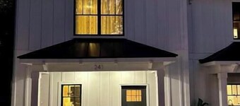 Charming Gainesville Townhome 3
