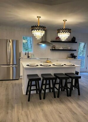 Private kitchen - Gorgeous view house (Gainesville)