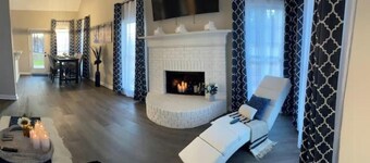 Lake Lanier House 1