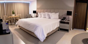 Single Room - Eurobuilding Tama San Cristobal (San Cristobal)