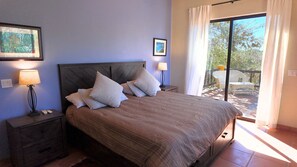 4 bedrooms, travel cot, WiFi, bed sheets