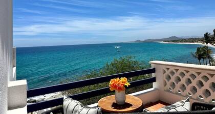 Oceanfront Condo Patio and shared Pool Casita Mar y Sol