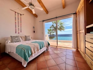 2 chambres, lit parapluie, Wi-Fi gratuit, draps fournis