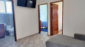 3 bedrooms, free WiFi, bed sheets