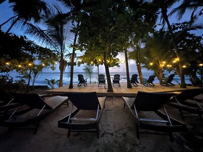 Casa Serenity By The Sea Reef House