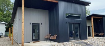 Charming cottage in downtown Mount Vernon!