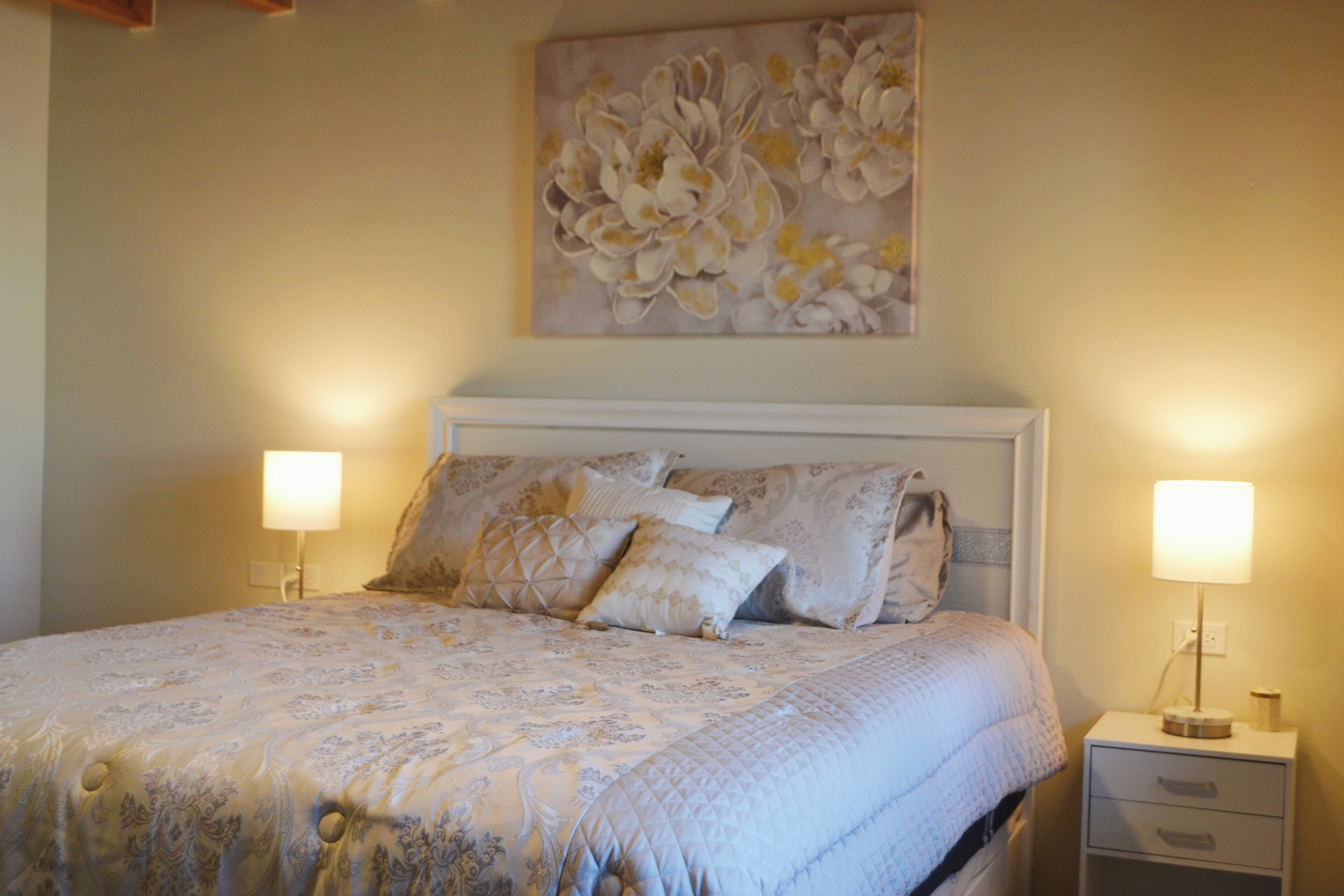 1 多间卧室、熨斗/熨衣板、WiFi、床单