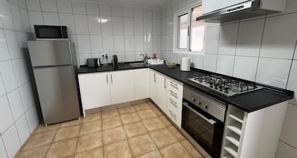 Machico Hideaway - Cozy 2 Bedroom House